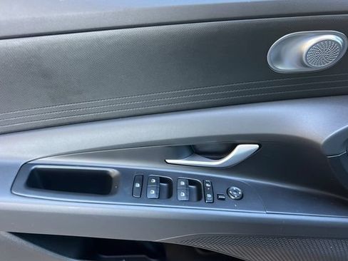 New 2026 Hyundai Elantra Hybrid FWD image 10