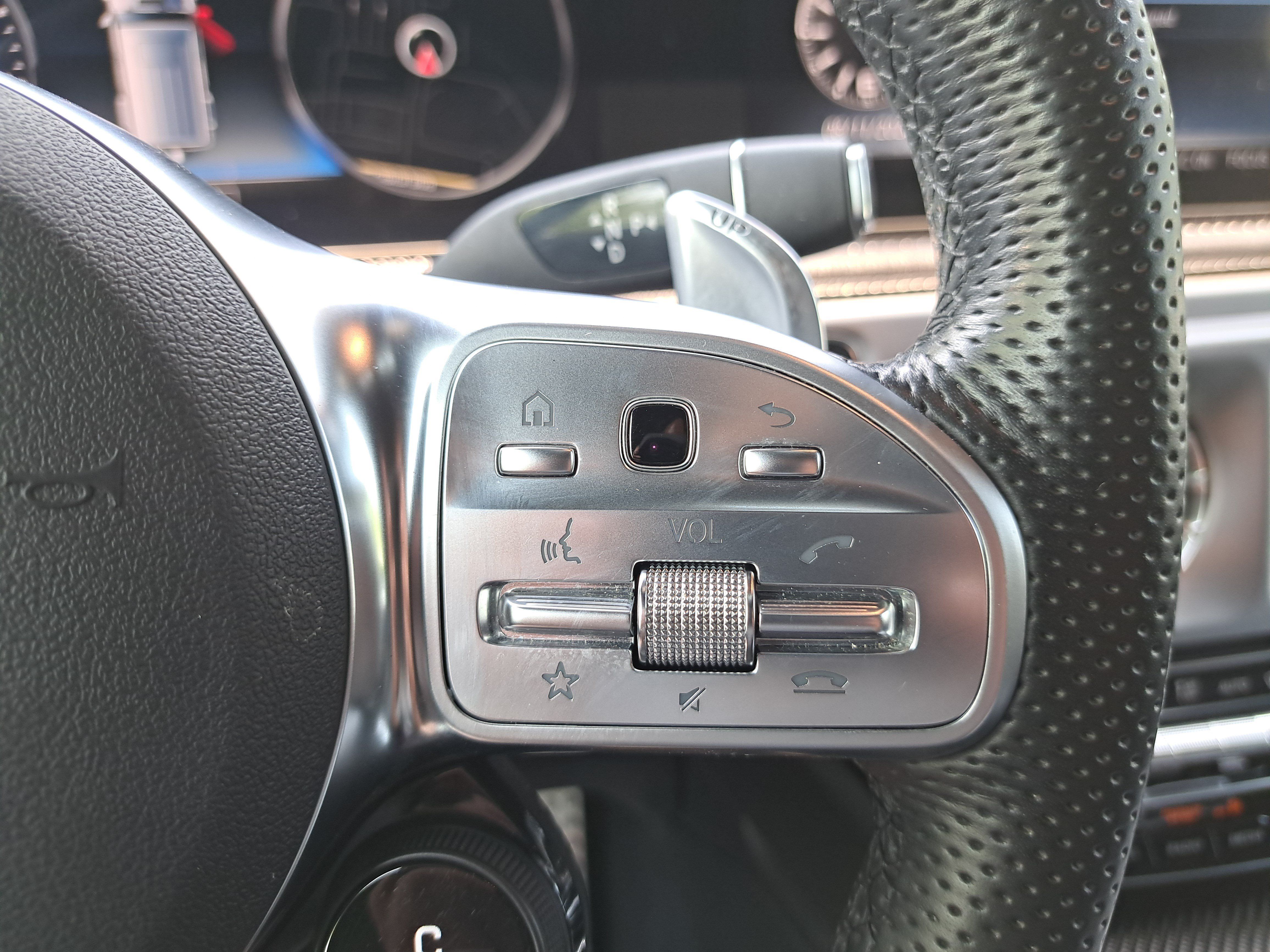 Certified 2022 Mercedes-Benz G 63 AMG 4MATIC image 19