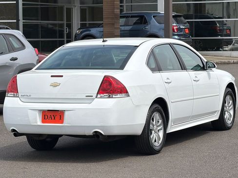 Used 2014 Chevrolet Impala Limited LS FWD image 5