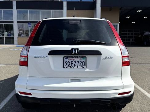 Used 2010 Honda CR-V LX image 6