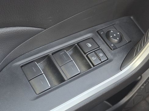 Used 2024 Toyota RAV4 XLE image 29