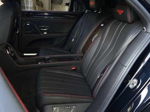 Used 2014 Bentley Flying Spur W12 AWD/4WD image 11