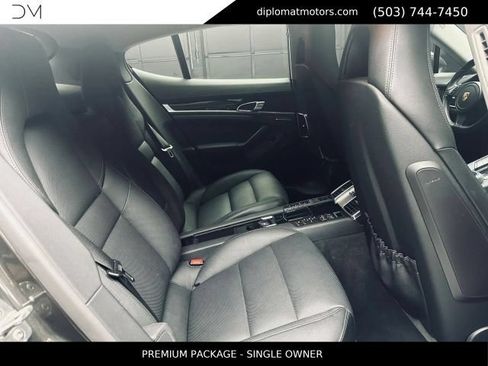 Used 2014 Porsche Panamera 4 AWD/4WD image 20