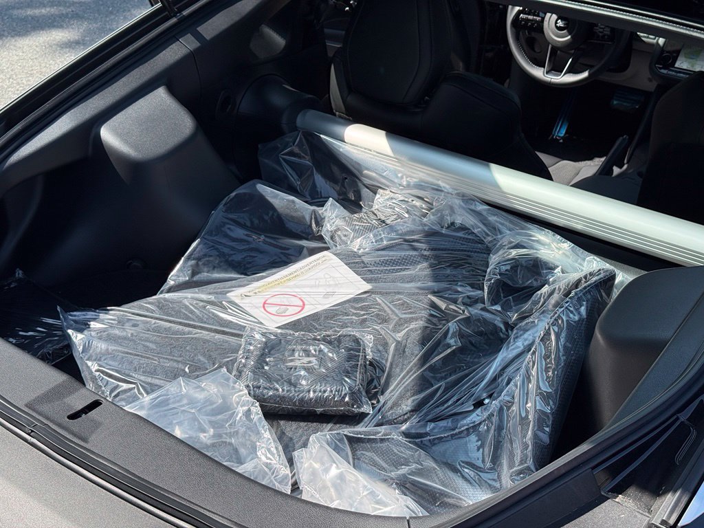 New 2026 Nissan Z Performance w/ Floor Mat Package RWD image 23