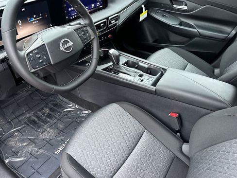 New 2026 Nissan Sentra SV image 11
