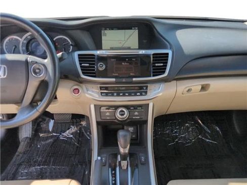 Used 2015 Honda Accord EX-L image 11