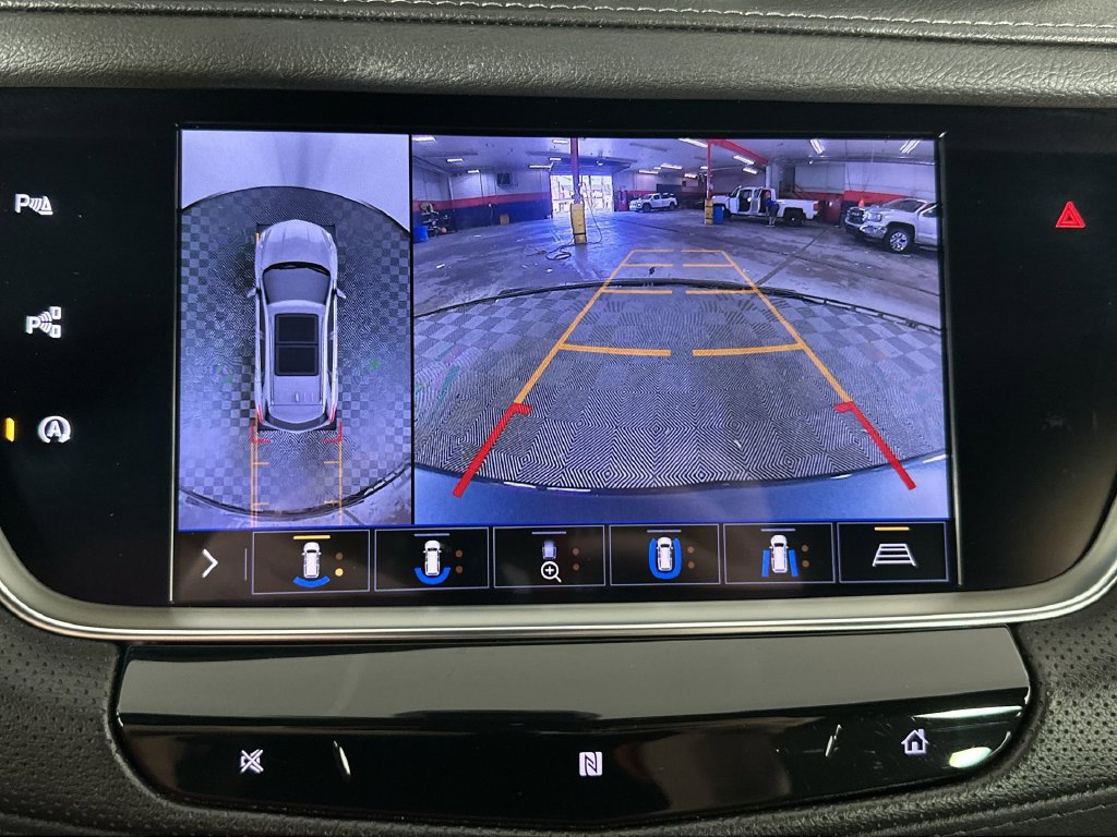 Used 2020 Cadillac XT5 Premium Luxury FWD image 18