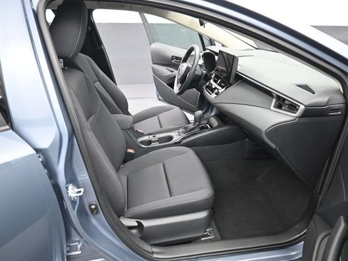 Used 2024 Toyota Corolla LE FWD image 30