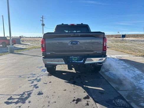 Used 2021 Ford F150 XLT w/ Equipment Group 302A High image 4