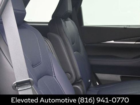 Certified 2026 INFINITI QX60 Sport w/ Dark Cargo Package AWD/4WD image 10