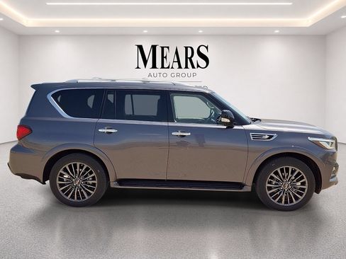Used 2022 INFINITI QX80 Premium Select w/ Cargo Package RWD image 6