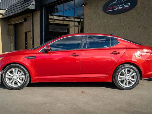 Used 2012 Kia Optima EX w/ Premium Pkg FWD image 7