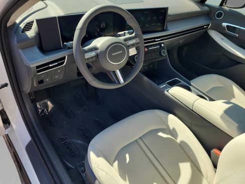 New 2026 Hyundai Sonata SEL FWD image 16