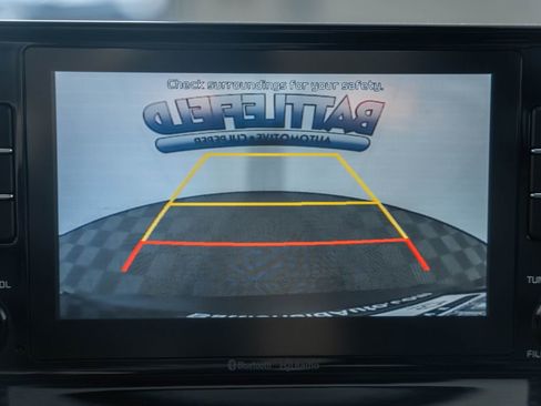 Used 2021 Kia Seltos EX image 44