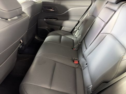 Used 2025 Toyota Crown Signia AWD/4WD image 23