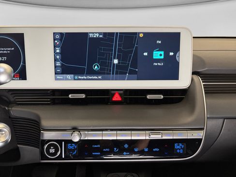Used 2024 Hyundai Ioniq 5 Limited RWD image 5