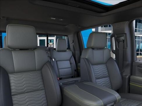 New 2026 Chevrolet Silverado 2500 ZR2 AWD/4WD image 24