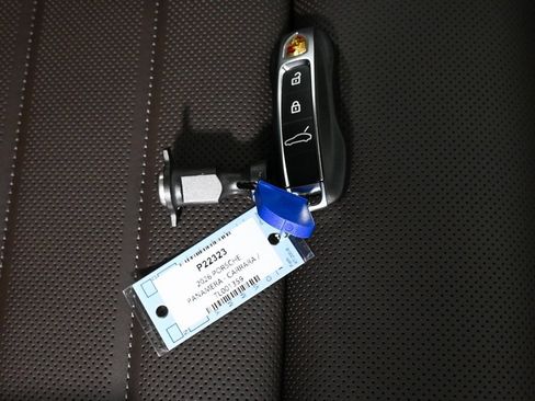 New 2026 Porsche Panamera image 27