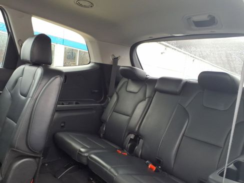 Used 2021 Kia Telluride S image 12