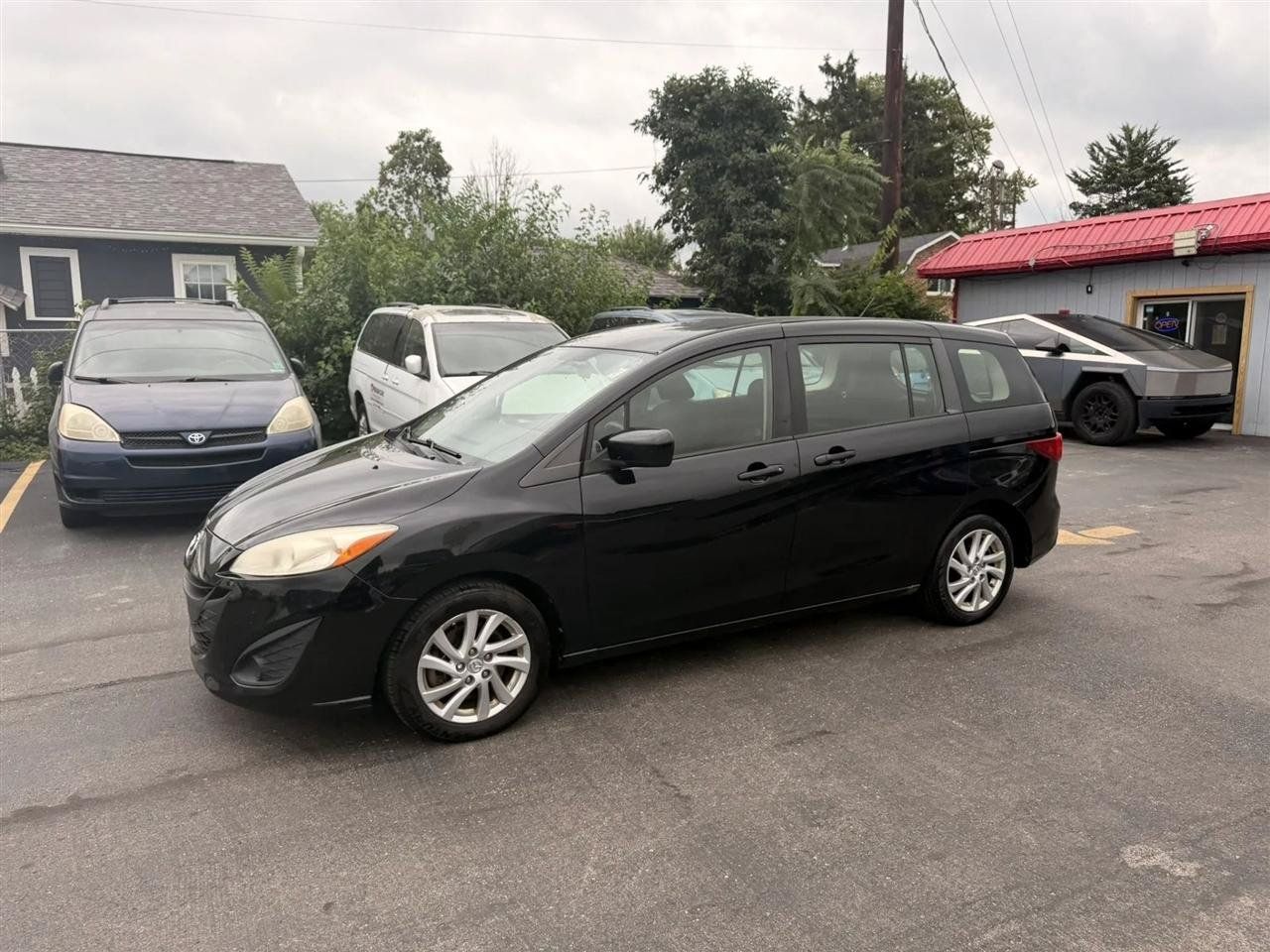 Used 2012 MAZDA MAZDA5 Sport FWD image 18