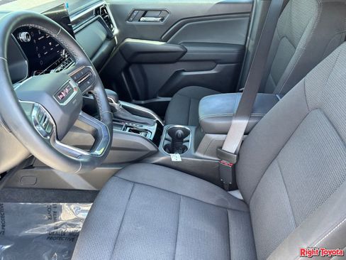 Used 2025 GMC Canyon Elevation RWD image 19
