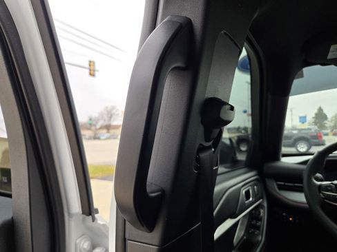 Used 2025 Ford Explorer ST w/ Sun And Sound Package image 34