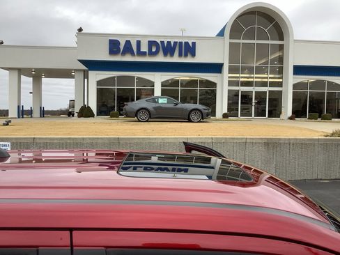 New 2026 Ford Maverick Lariat image 9