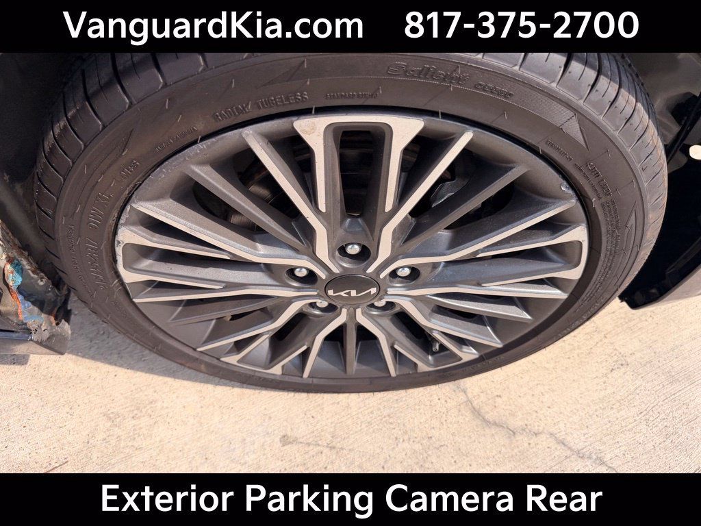 Certified 2024 Kia Forte GT-Line w/ GT-Line Premium Package FWD image 11