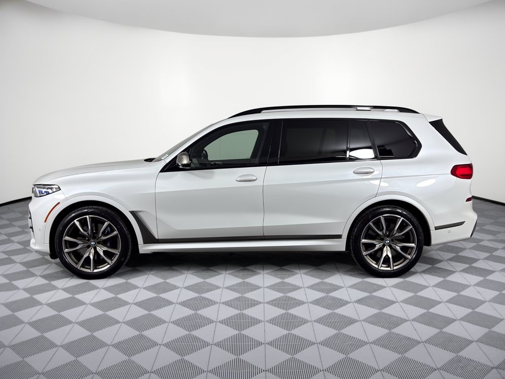 Used 2022 BMW X7 M50i AWD/4WD image 2
