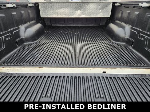 Used 2011 Toyota Tundra Grade w/ SR5 Pkg image 7