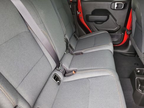 New 2025 Jeep Gladiator Willys image 18