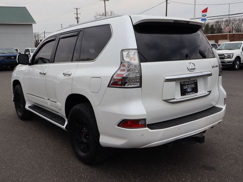 Used 2015 Lexus GX 460 Luxury w/ Preferred Accessory Package image 15
