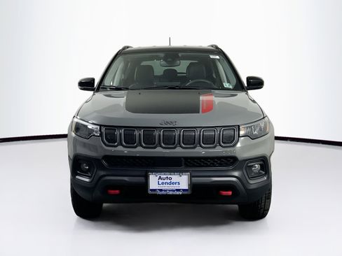 Used 2022 Jeep Compass Trailhawk AWD/4WD image 2