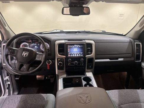 Used 2015 RAM 1500 Lone Star RWD image 17