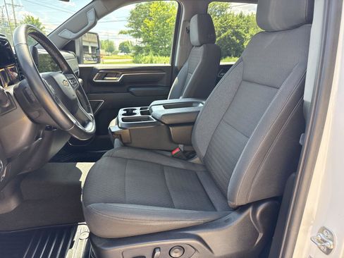 Used 2025 Chevrolet Silverado 2500 LT w/ All Star Edition AWD/4WD image 15