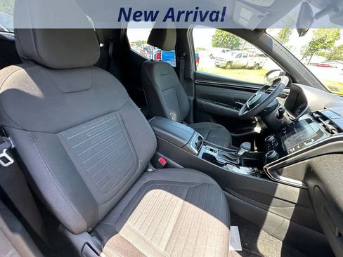 Used 2023 Hyundai Santa Cruz SEL w/ Cargo Package AWD/4WD image 6