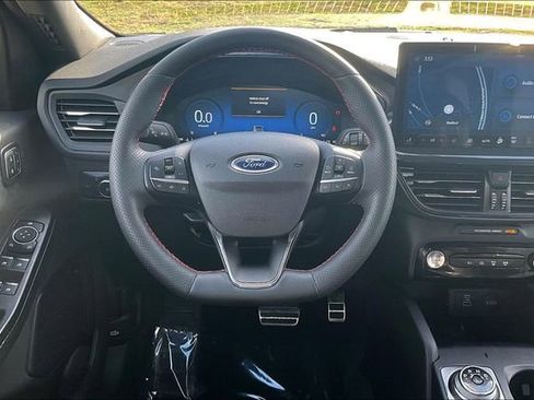 Used 2023 Ford Escape ST-Line Select w/ Tech Pack #2 image 5