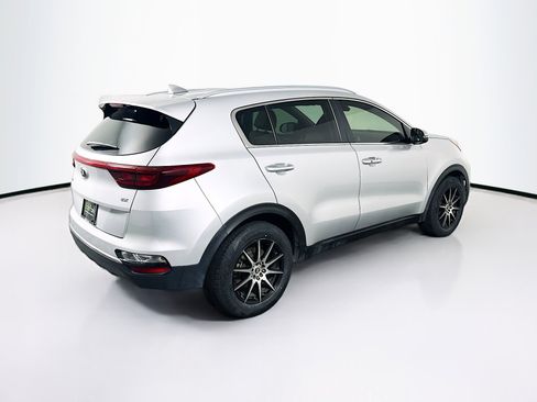 Used 2020 Kia Sportage EX image 9
