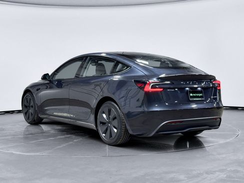 Used 2025 Tesla Model 3 Long Range AWD/4WD image 2
