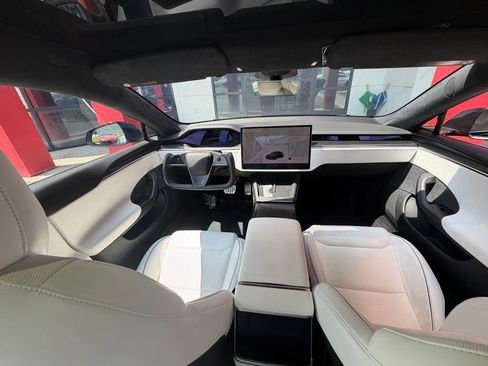 Used 2022 Tesla Model S Plaid AWD/4WD image 17
