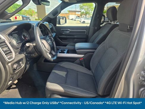 Used 2023 RAM 1500 Big Horn AWD/4WD image 36