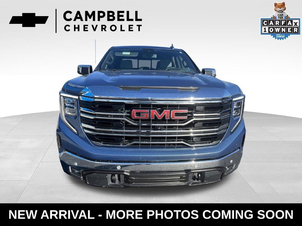 Used 2024 GMC Sierra 1500 SLT w/ SLT Premium Plus Package AWD/4WD image 8