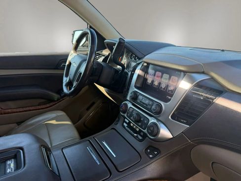 Used 2015 Chevrolet Suburban LTZ AWD/4WD image 58