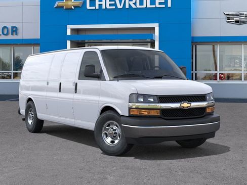 New 2026 Chevrolet Express 3500 Extended RWD image 7