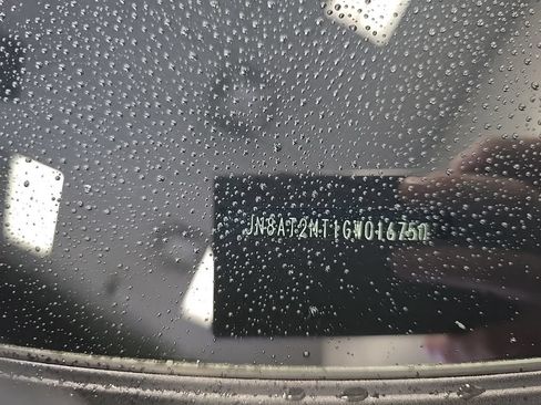 Used 2016 Nissan Rogue S FWD image 7