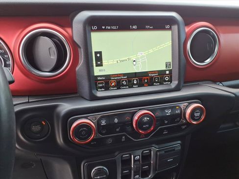 Used 2022 Jeep Gladiator Rubicon AWD/4WD image 15
