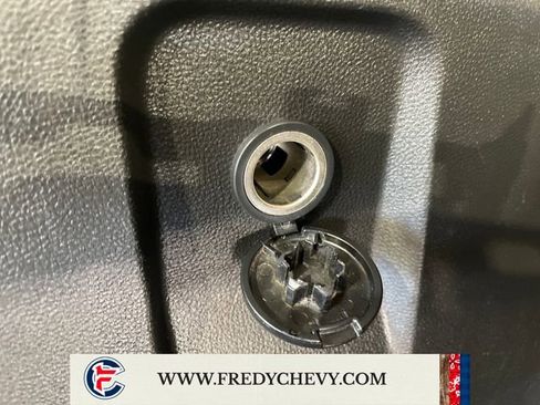 Used 2016 Chevrolet Equinox LT w/ Convenience Package image 35