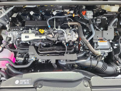 Certified 2025 Toyota Prius XLE image 23