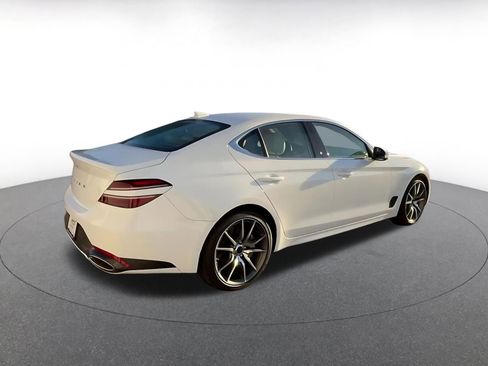 Used 2025 Genesis G70 2.5T image 15