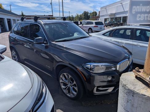Used 2014 BMW X5 xDrive50i AWD/4WD image 8
